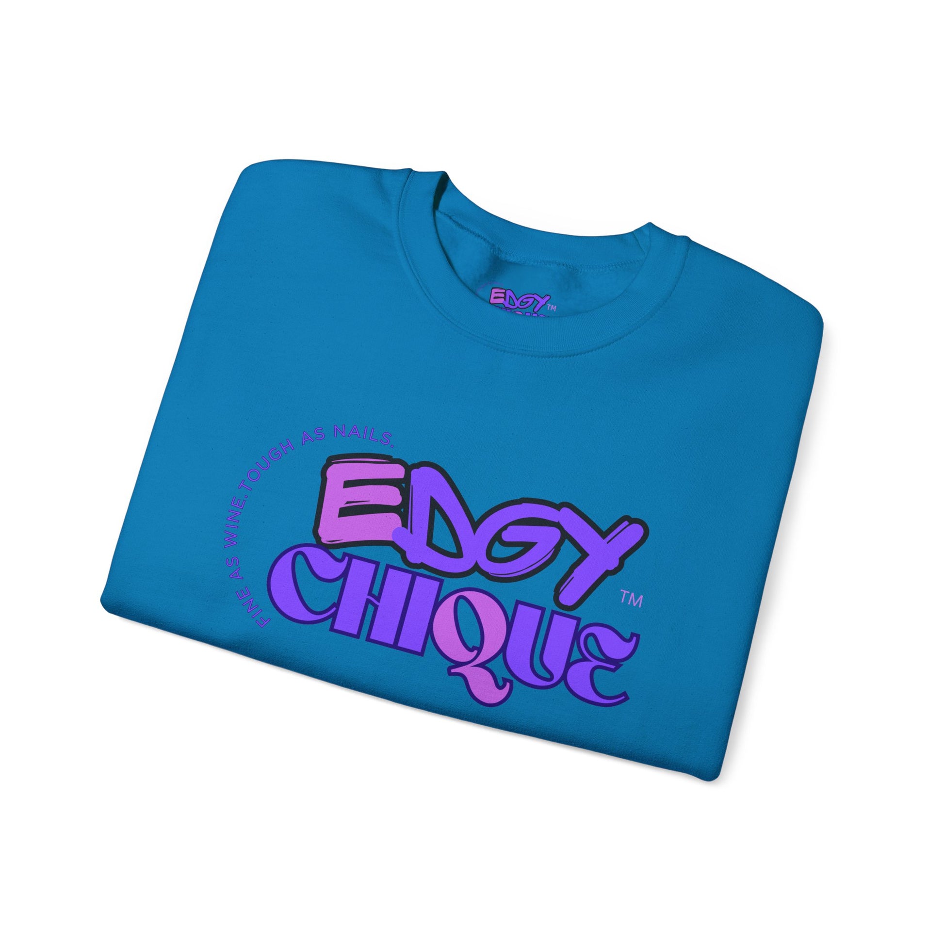 Edgy Chique Unisex Heavy Blend™ Crewneck Sweatshirt - Trendy & Comfortable Apparel