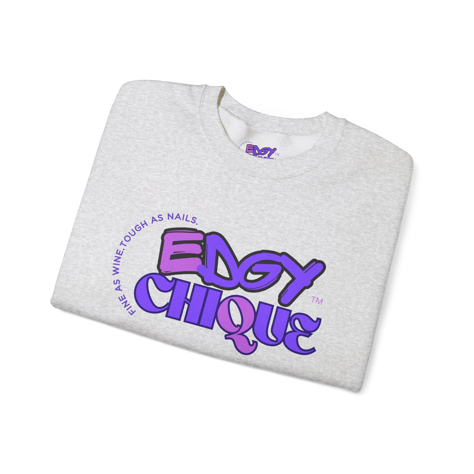 Edgy Chique Unisex Heavy Blend™ Crewneck Sweatshirt - Trendy & Comfortable Apparel